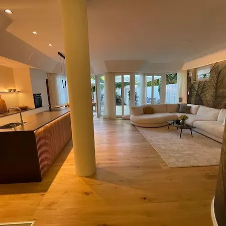 Luxurioeses Loft Mit Grosser Sonnenterrasse & Sauna Апартаменты *