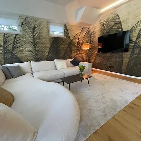 Luxurioeses Loft Mit Grosser Sonnenterrasse & Sauna Apartmán Mnichov