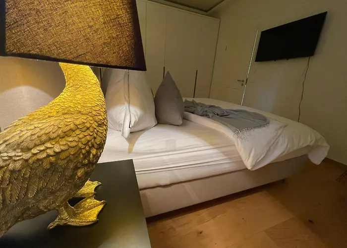 Luxurioeses Loft Mit Grosser Sonnenterrasse & Sauna דירה מינכן