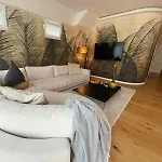 Luxuriöses Loft Mit Großer Sonnenterrasse&sauna Apartment
