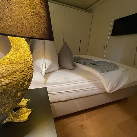 Luxurioeses Loft Mit Grosser Sonnenterrasse & Sauna Appartement München