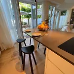 아파트 Luxurioeses Loft Mit Grosser Sonnenterrasse & Sauna 뮌헨