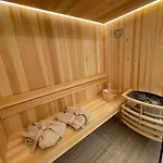 Luxurioeses Loft Mit Grosser Sonnenterrasse & Sauna 아파트 뮌헨